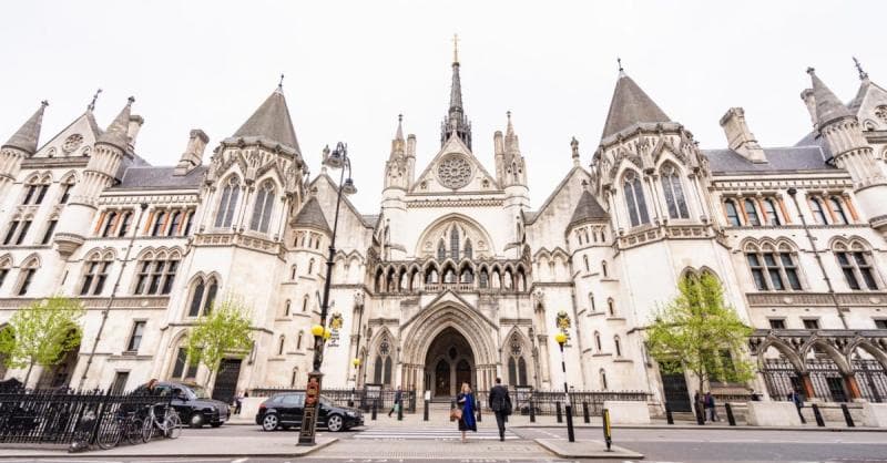 Dubai Courts Opens First Overseas Hub in London